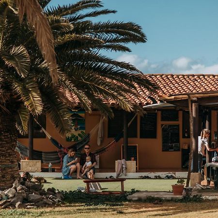 Surf House Hostel Каляо Салвахе Екстериор снимка