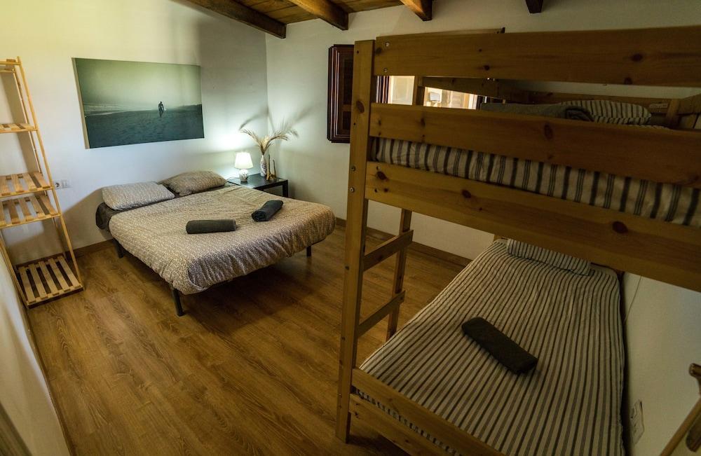 Surf House Hostel Каляо Салвахе Екстериор снимка