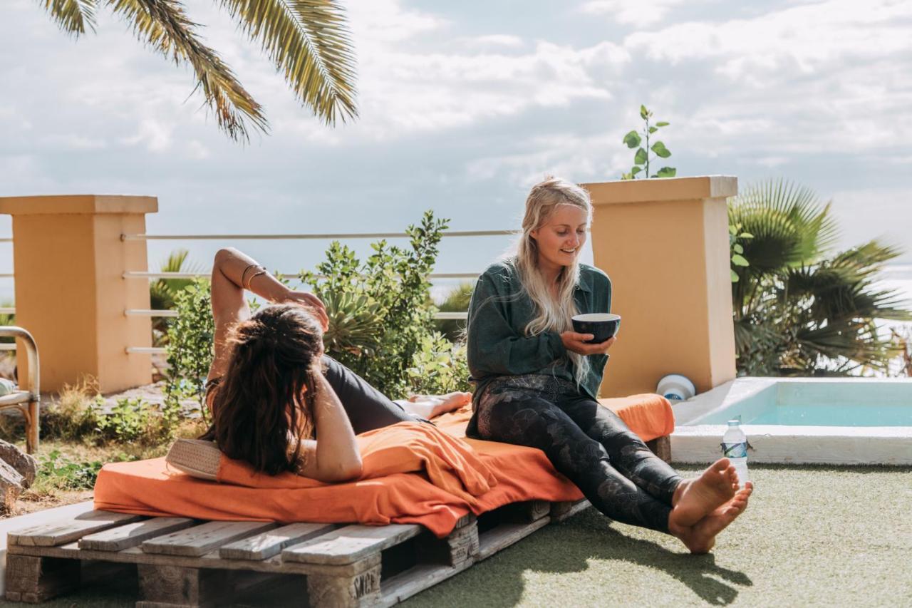 Surf House Hostel Каляо Салвахе Екстериор снимка
