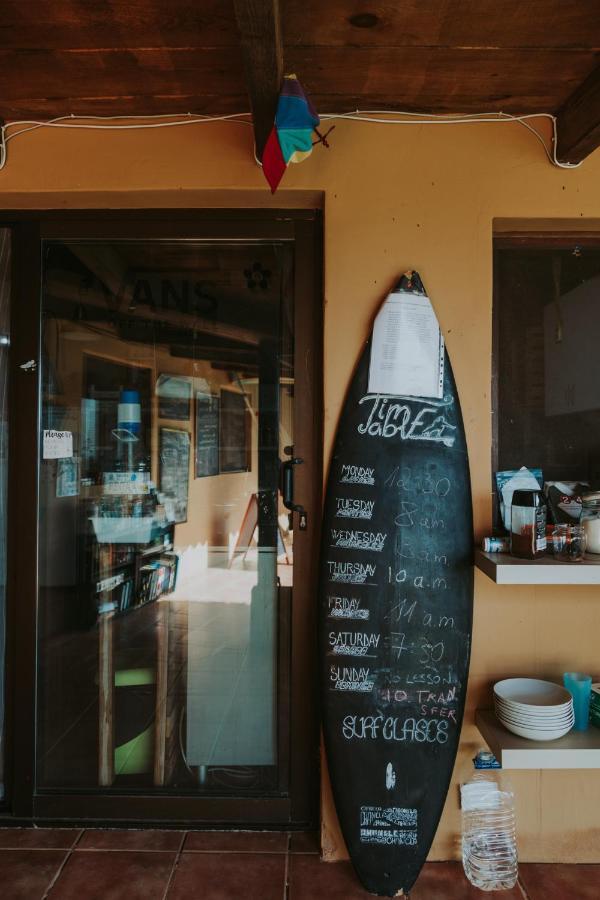 Surf House Hostel Каляо Салвахе Екстериор снимка