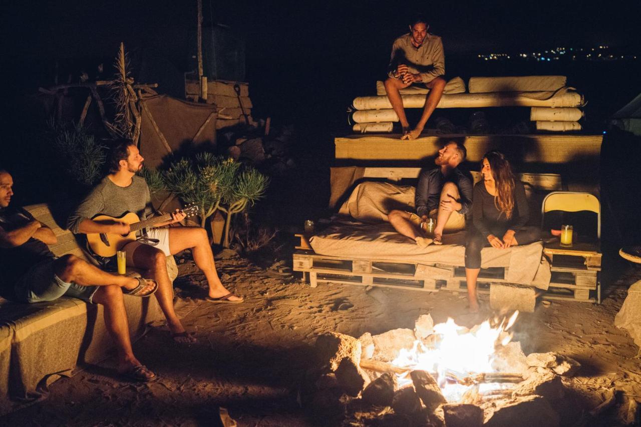 Surf House Hostel Каляо Салвахе Екстериор снимка