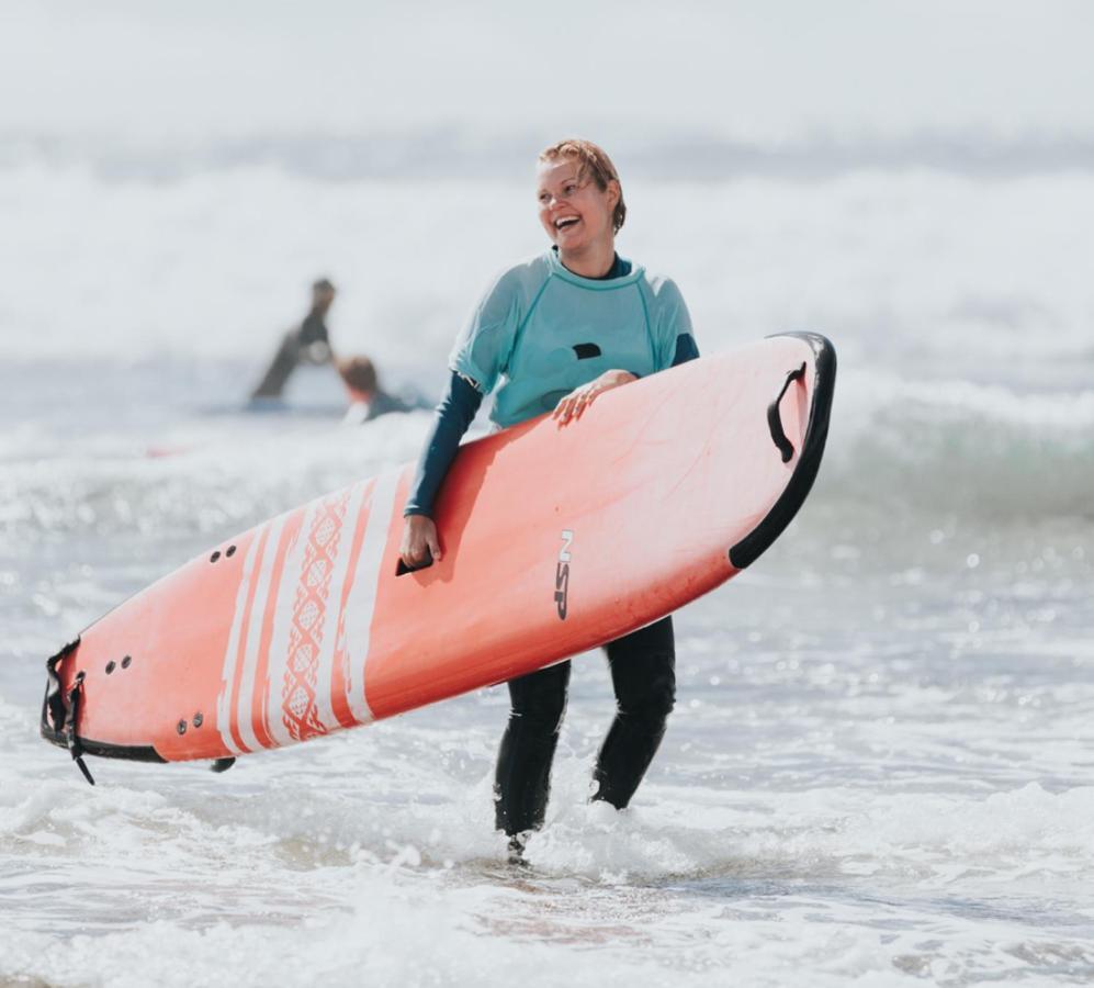 Surf House Hostel Каляо Салвахе Екстериор снимка